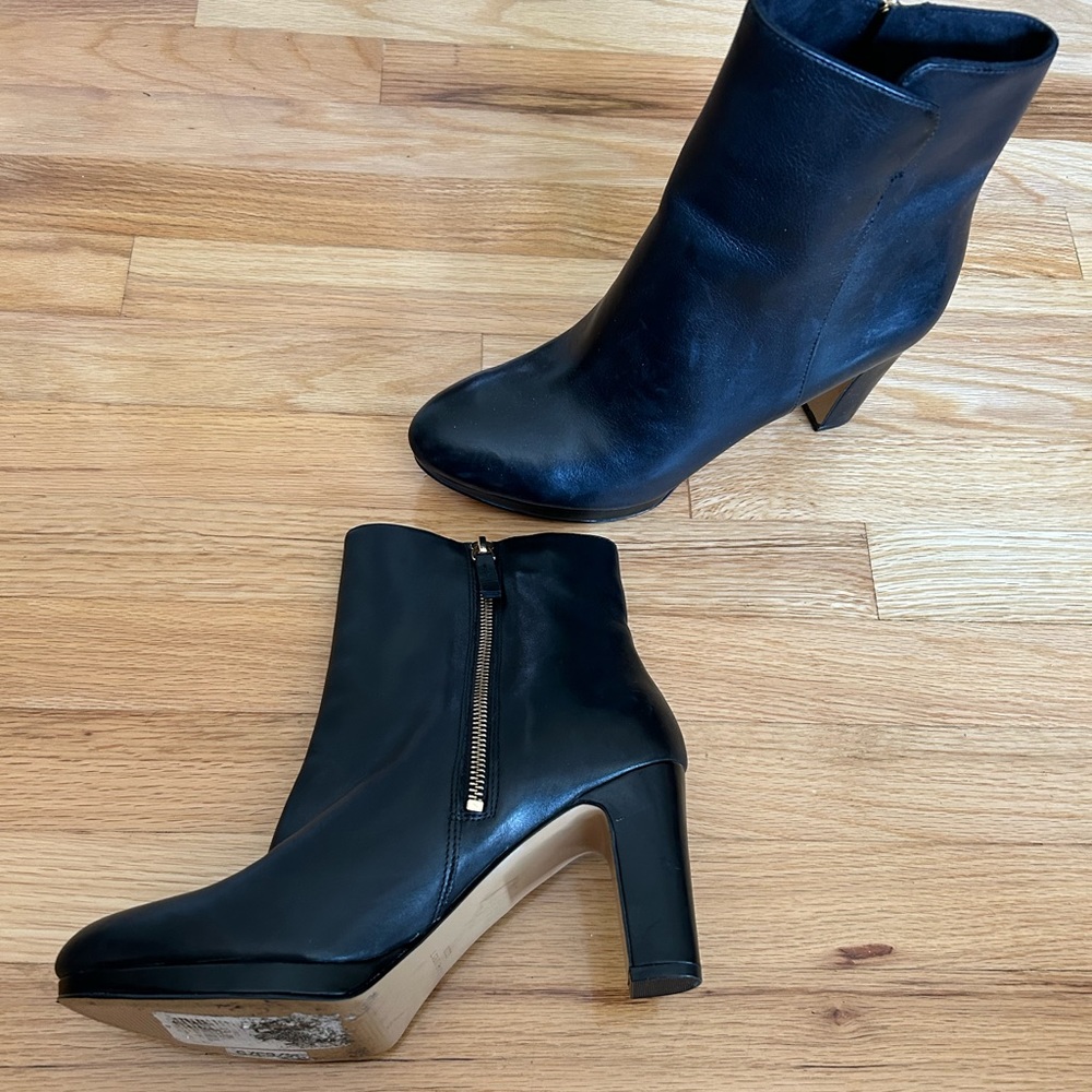 Nine West 9.5 soft black super soft leather boots.  UEC